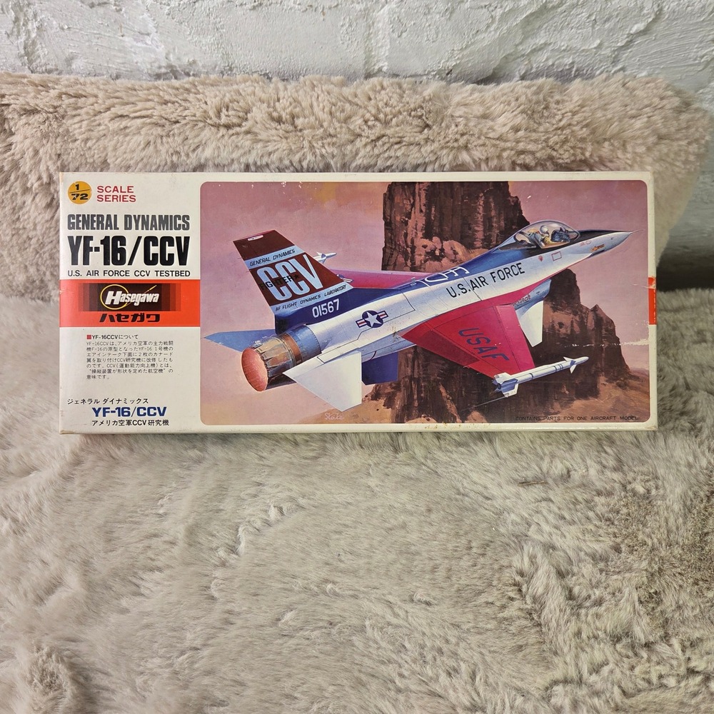 Hasegawa General Dynamics YF-16/CCV US‎ Air Force Testbed 1/72 Model Kit C001